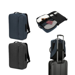 svartur og blár bakpoki